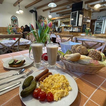 Apartmán Alva 3 Mikulov Esterno foto