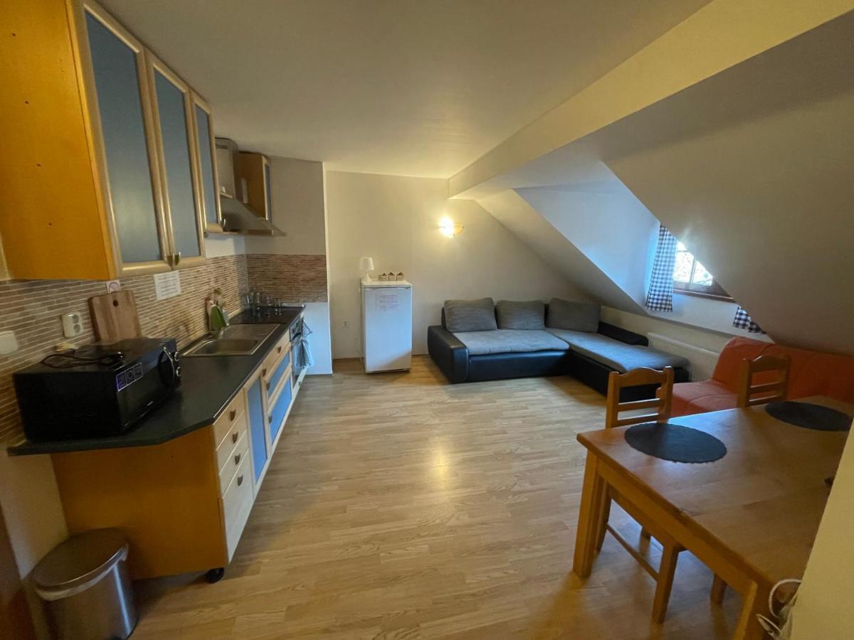 Apartmán Alva 3 Mikulov Esterno foto